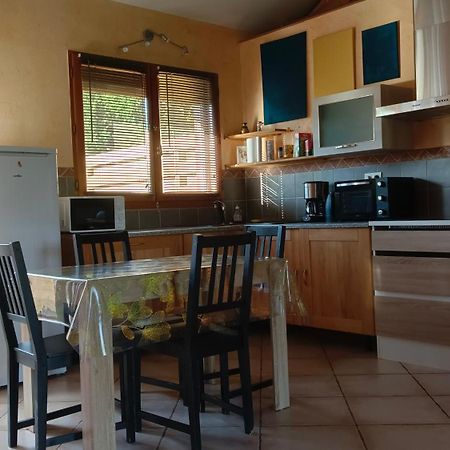 Chalet 2 Chambres En Savoie Pour 1 A 4 Personnes Gerbaix Buitenkant foto