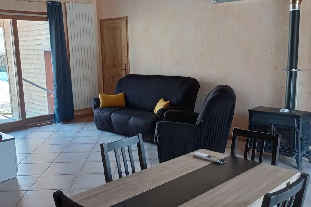 Chalet 2 Chambres En Savoie Pour 1 A 4 Personnes Gerbaix Buitenkant foto